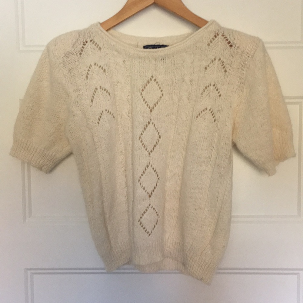 Ivory short sleeve sweater top